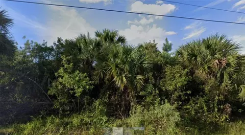 557 Lagrange St SW, Palm Bay, FL 32908