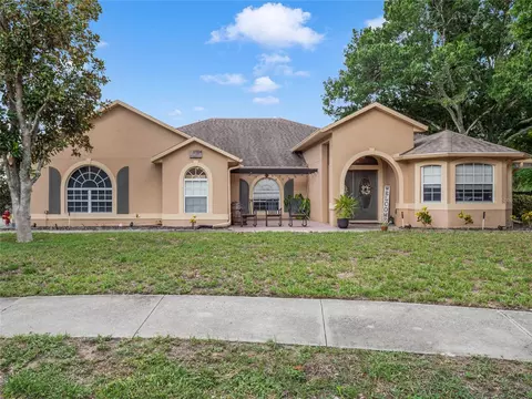 17414 Tailfeather Ct, Clermont, FL 34711