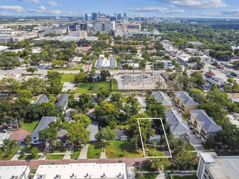 31 W Harding St, Orlando, FL 32806