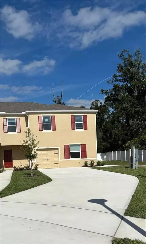 3341 Wye Oak Dr, Apopka, FL 32703