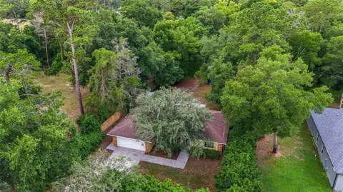 36021 Michigan Dr, Eustis, FL 32736