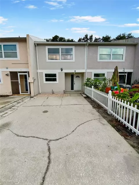2751 S Pines Dr #5, Largo, FL 33771