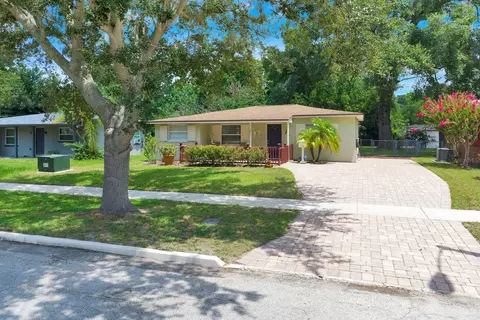 2541 Roxbury Rd, Winter Park, FL 32789
