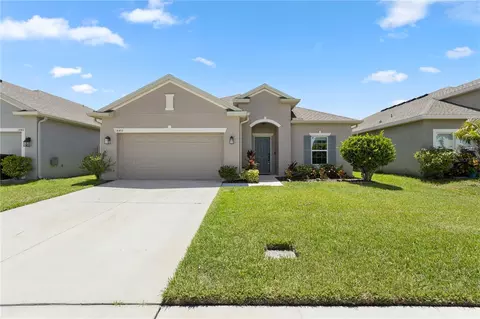 1840 Castleton Dr, Saint Cloud, FL 34771 photo 1