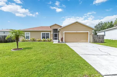 829 Glastonbury Dr, Kissimmee, FL 34758