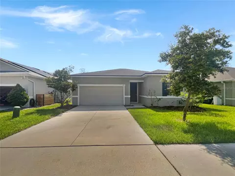 273 Summershore Dr, Auburndale, FL 33823