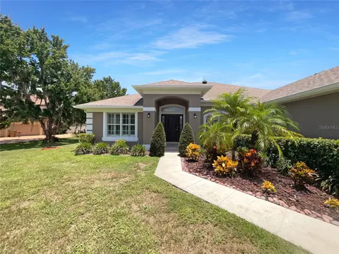 36912 Barrington Dr, Eustis, FL 32736