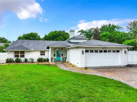 6910 Seminole Dr, Belle Isle, FL 32812