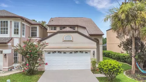 924 S Lake Sterling Ct, Casselberry, FL 32707