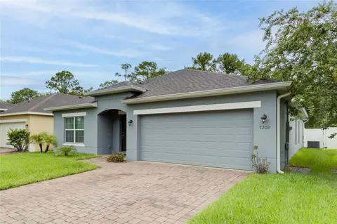 7209 Wakeview Dr, Davenport, FL 33896