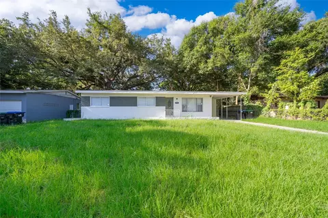 3530 Amigos Ave, Orlando, FL 32808