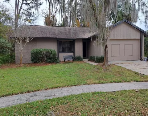 903 Manatee Ct, Altamonte Springs, FL 32714