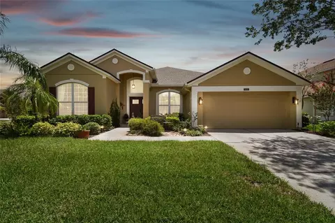 5231 Smokey Water Ln, Oviedo, FL 32765