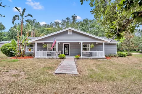 305 Briley Ave, Oakland, FL 34760