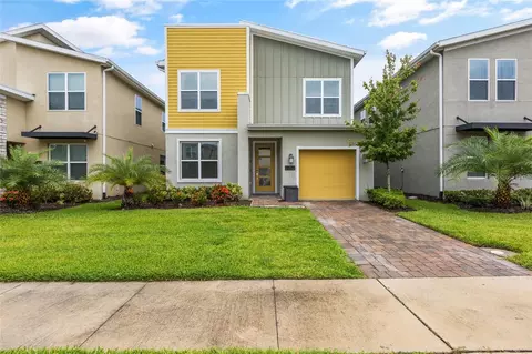 2752 Bookmark Dr, Kissimmee, FL 34746