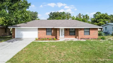 1142 W Embassy Dr, Deltona, FL 32725