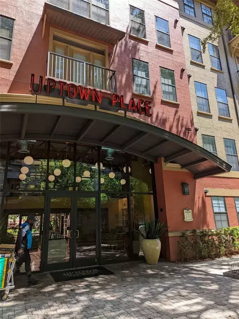 911 N Orange Ave #444, Orlando, FL 32801