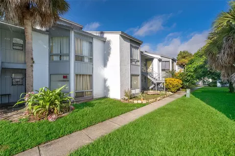 4353 Aqua Vista Dr #15-D, Orlando, FL 32839