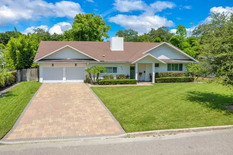 2217 Howard Dr, Winter Park, FL 32789