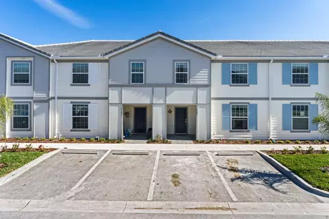 7143 Oakmoss Loop, Davenport, FL 33837