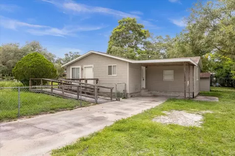 3041 Cedar St, Lake Wales, FL 33898