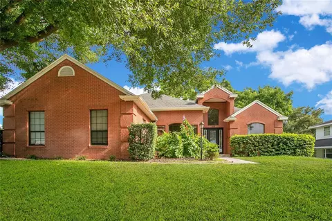 1006 S Lake Mariam Dr, Winter Haven, FL 33884