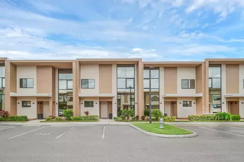 7589 Brooklyn Dr, Kissimmee, FL 34747