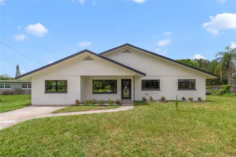 212 Bamboo Dr, Sanford, FL 32773