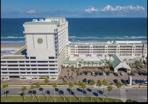 2700 N Atlantic Ave #805, Daytona Beach, FL 32118