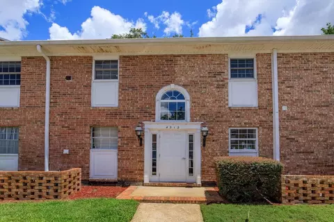 4312 Lake Underhill Rd #19D3, Orlando, FL 32803