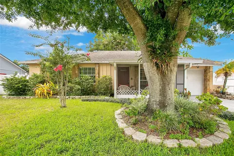 2320 Valley Ave, Kissimmee, FL 34744