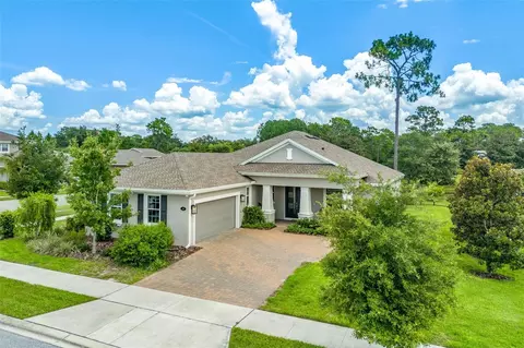 269 Old Moss Cir, Deland, FL 32724