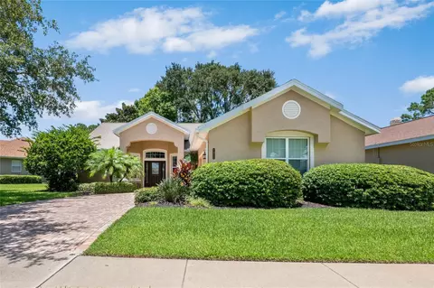 7029 Pine Hollow Dr, Mount Dora, FL 32757
