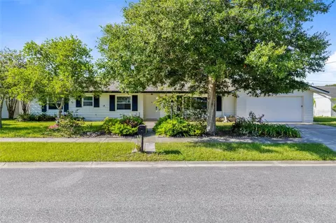 309 Idyllwilde Dr, Sanford, FL 32771