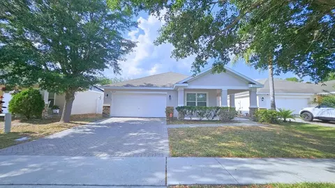 7229 Wakeview Dr, Davenport, FL 33896