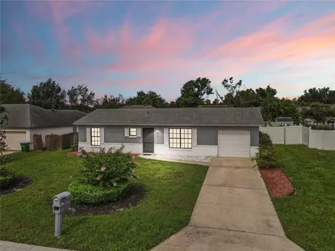 624 Holbrook Ave, Deltona, FL 32738