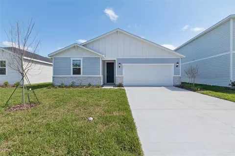 32 Wandering Creek Way, Palm Coast, FL 32164