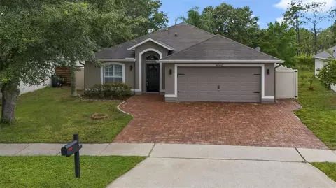 4044 Forest Island Dr, Orlando, FL 32826