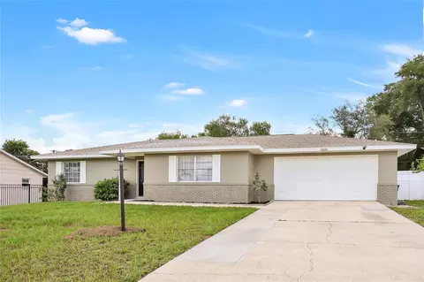 2209 Banbury Ave, Deltona, FL 32725