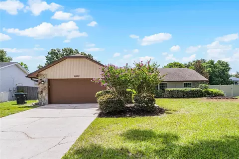 5821 Pitch Pine Dr, Orlando, FL 32819