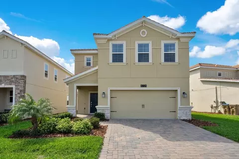 8724 Pacific Dunes Dr, Davenport, FL 33896