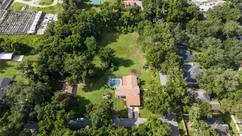 325 Edwin Ave, Apopka, FL 32703