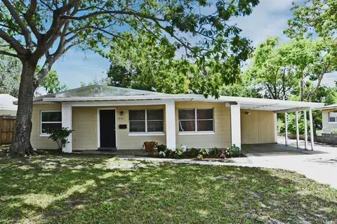 1540 Hialeah St, Orlando, FL 32808