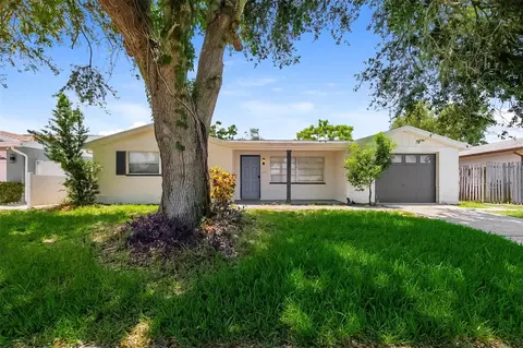 7246 Fireside Dr, Port Richey, FL 34668