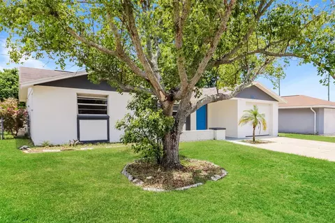 7506 Topay Ln, Port Richey, FL 34668
