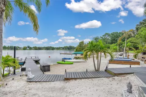 1025 S Crystal Lake Dr, Orlando, FL 32806
