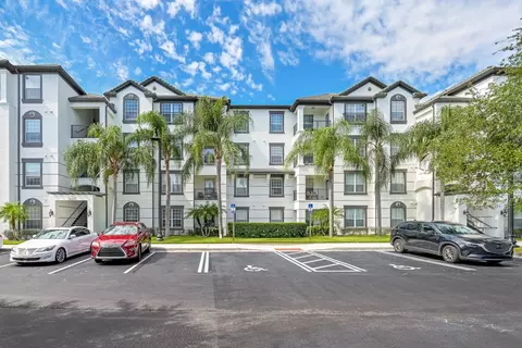 4102 Breakview Dr #10303, Orlando, FL 32819
