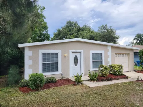 106 E Magnolia St, Davenport, FL 33837
