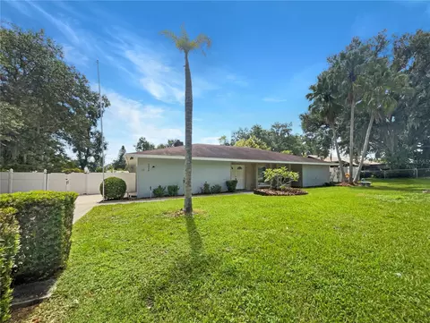 5024 Kingswood Dr, Lakeland, FL 33813