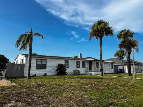 133 Douglas St, Edgewater, FL 32141